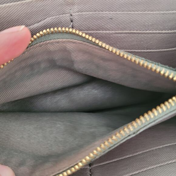 See By Chloe Geniue Pebble Leather Long Wallet Metalic Silver Envelope Designer - Picture 5 of 10